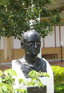 bust of man getty villa