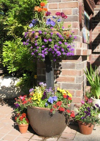 Descanso Gardens pots on patio