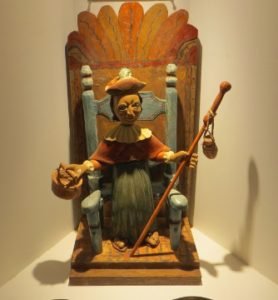 Mexican woman sculpture San Fernando museum