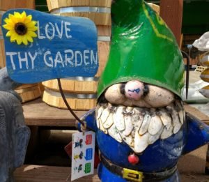 Love Thy Garden gnome Hot Garden